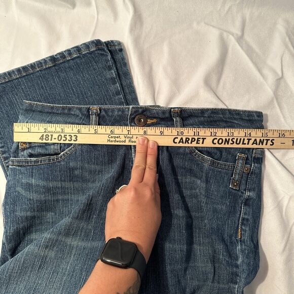 Liberated Volcom 90s Front Buttons Women Sz 7 Medium Wash Jeans - Picture 9 of 9